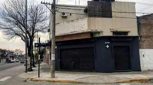 El bar de Balcarce y Arijón donde balearon a Tiziana.