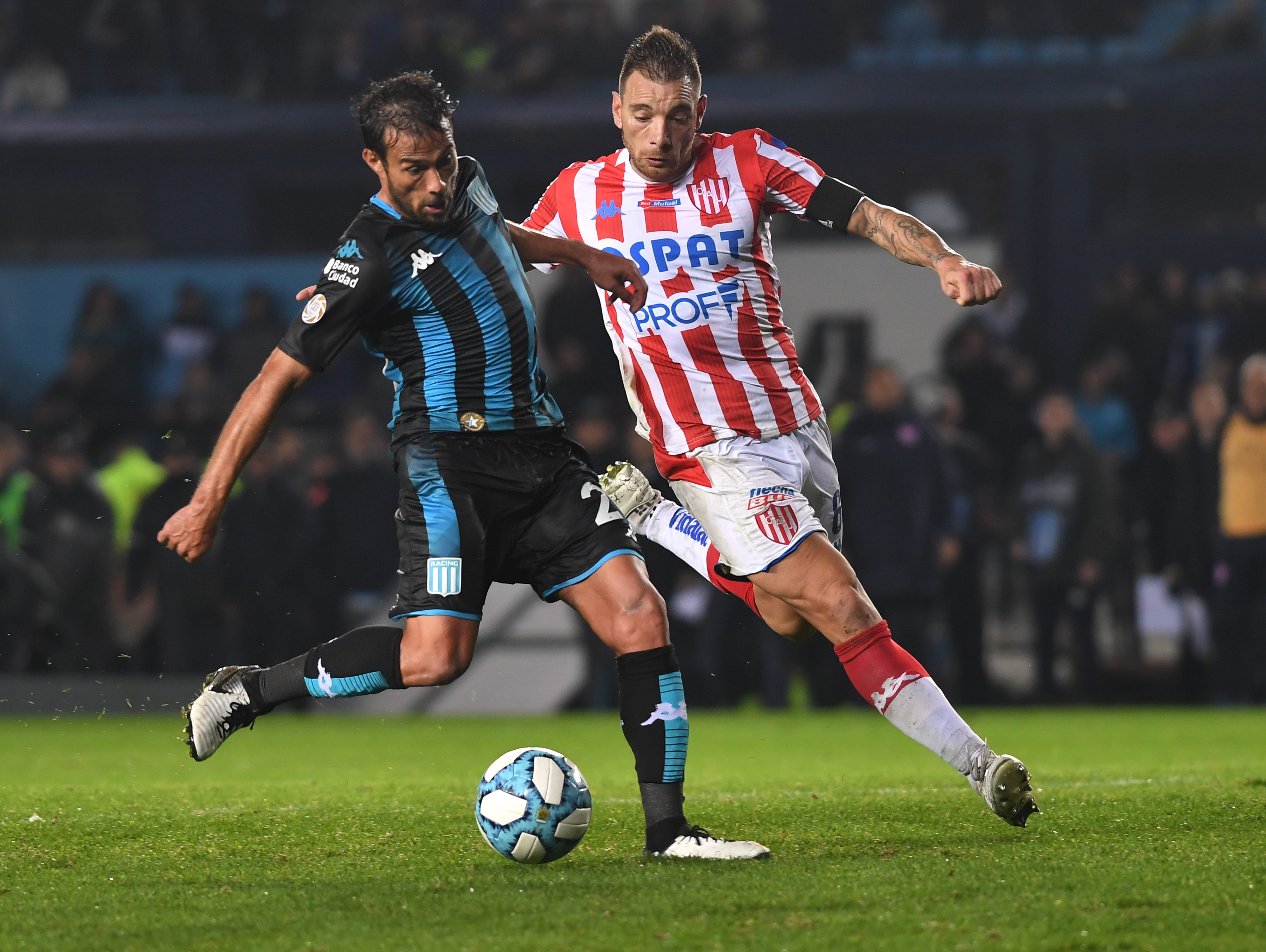 Unión se le plantó firme a Racing (Télam)