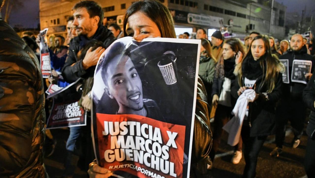Familiares y amigos de Marcos Guenchul reclamaron justicia