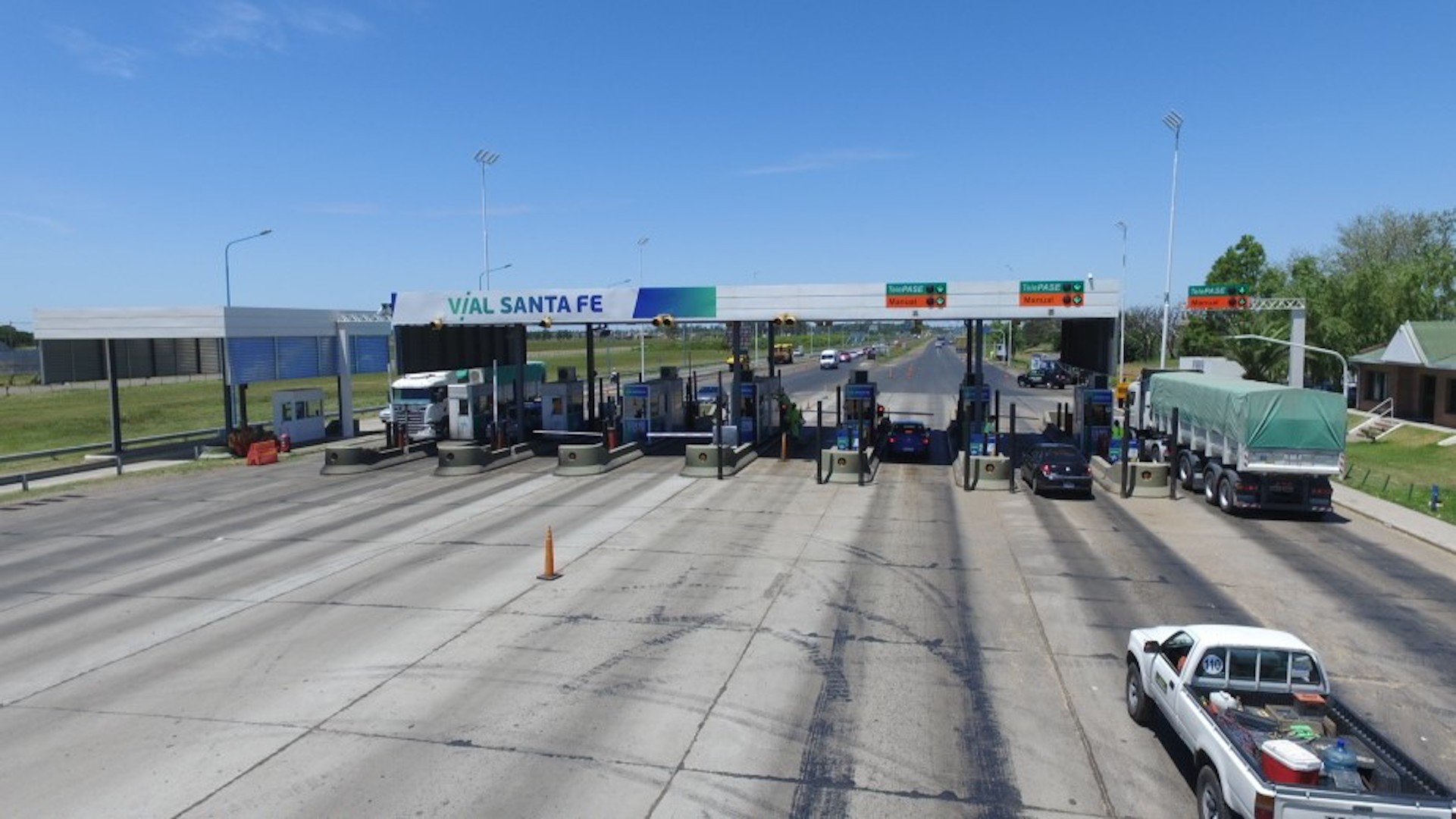 El peaje llegó a 80 pesos en la autopista.