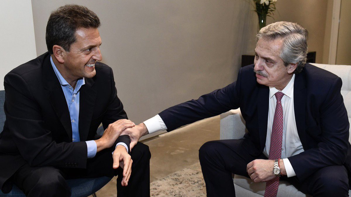 La foto esperada. Massa y Alberto Fernández cerraron el acuerdo.