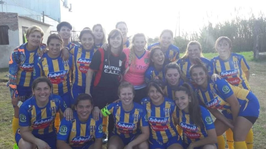 Las chicas de Cente ganaron su compromiso.