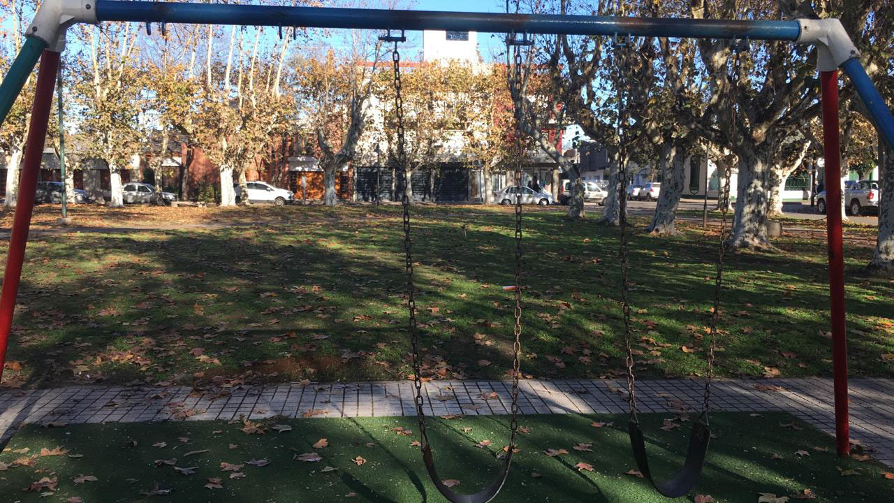 Postales de la Plaza San Martín.