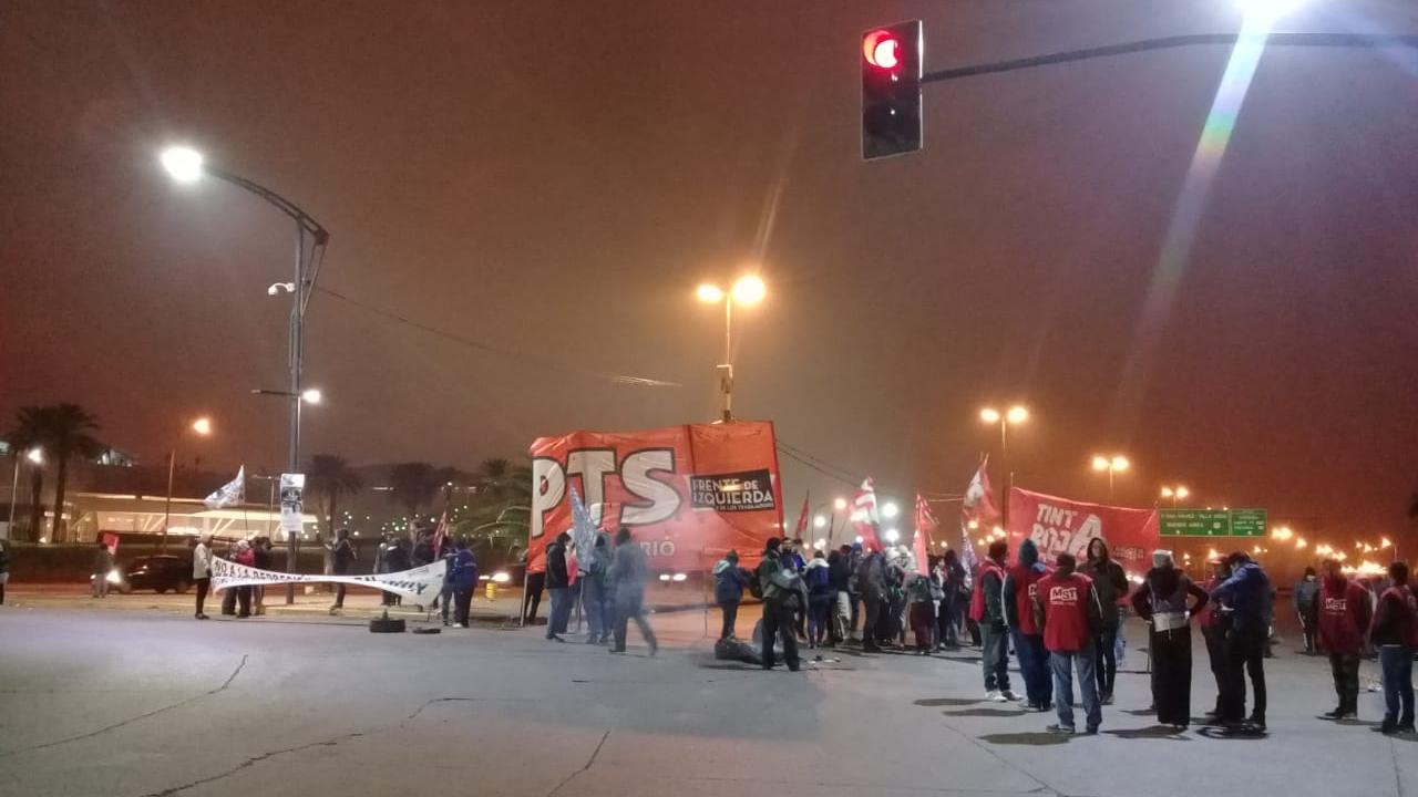 La manifestación recuerda que en Electrolux hubo más de 70 despidos este año.
