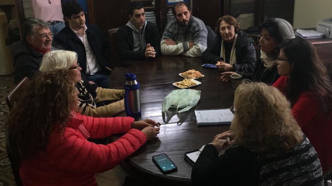 La reunión se llevó adelante en el Concejo de la ciudad.