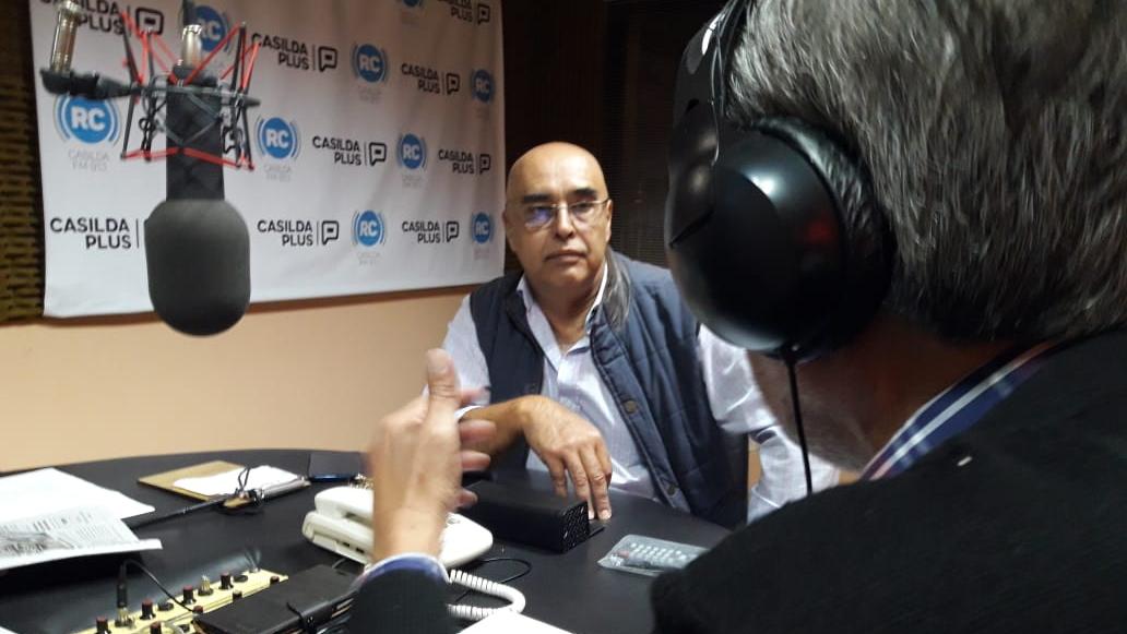 Gustavo Barraza dialogó con Guillermo Monclús y Anabella Castelli.