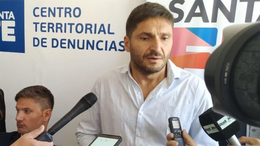 El ministro se reunió con taxistas en la delegación de Gobernación. 