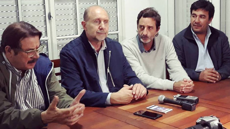 Rosconi y Perotti se muestran juntos en la previa a las Paso.
