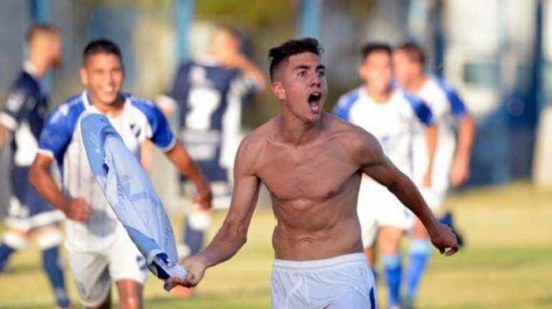 Nachi Bartomioli grita uno de los siete goles que le aportó a la campaña del Salaito.