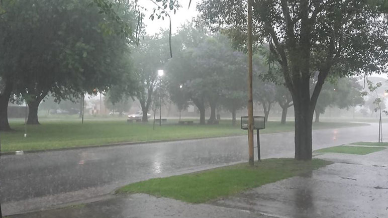 A casa que llueve. En Casilda se largó torrencialmente cerca de las 10.