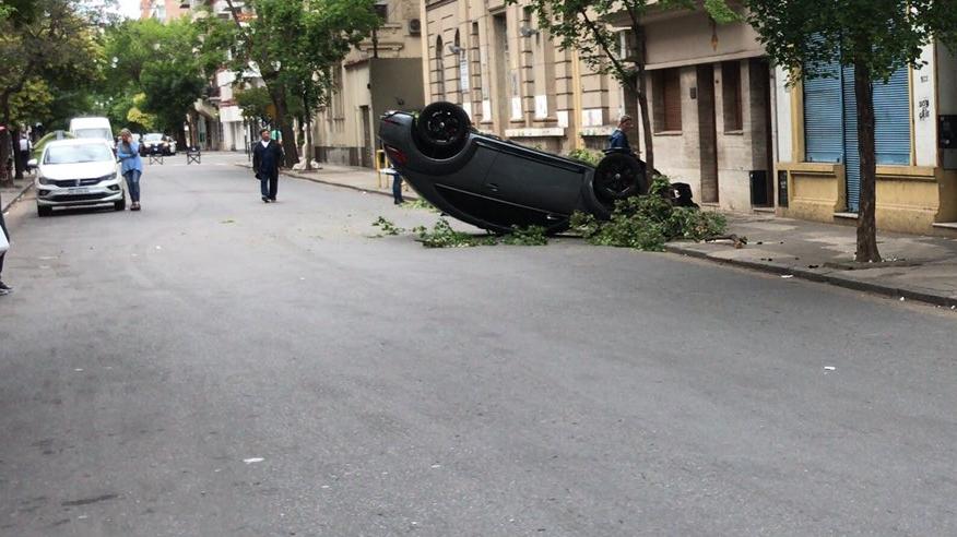 Por el momento se desconocen las causas del choque. (Foto: @nicocuello12)