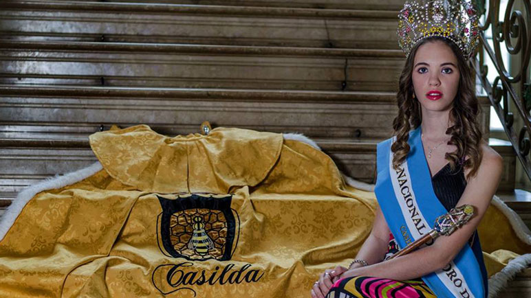 Yanel Castelli fue elegida como reina en el edición 2017.
