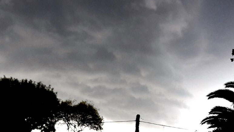Lunes con calor y probabilidad de lluvias