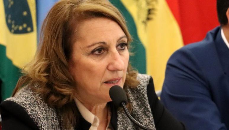 En Medellín, la intendenta habló del fuerte ajuste impuesto por Nación.