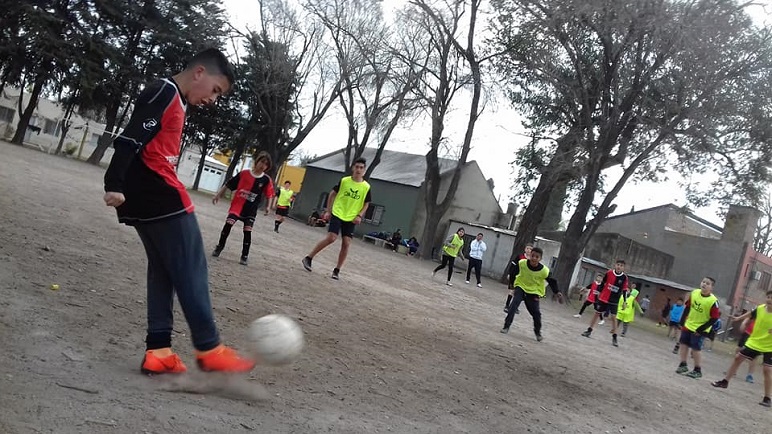 El Potrero jugó un amistoso contra la Décima de Atlético Sanford.