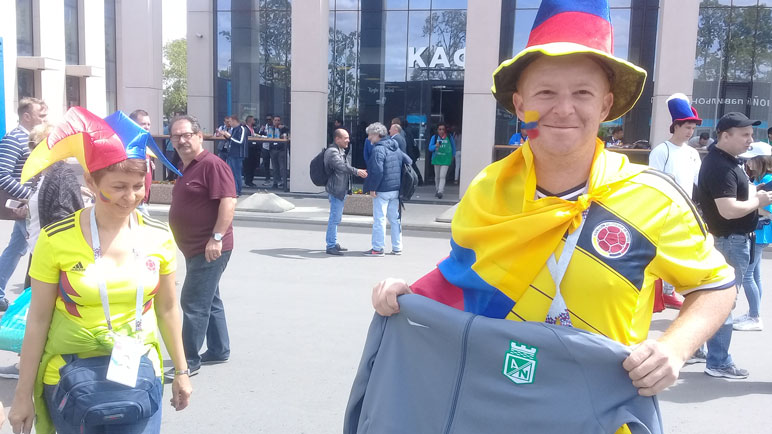 Los hinchas cafeteros deliran cada vez que escuchan el nombre de Armani.