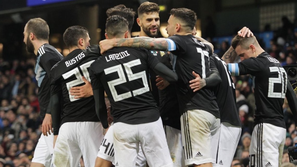 Camiseta argentina, con un diseño particular para Rusia