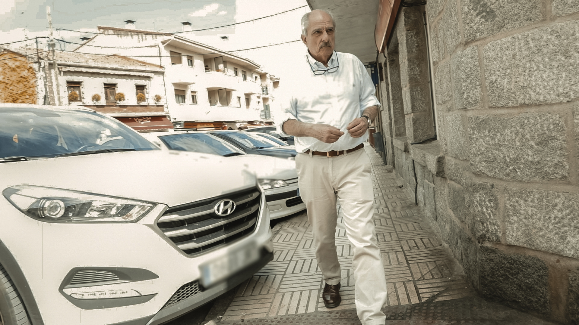 Al represor argentino Adolfo Scilingo se lo vio paseando por España.
