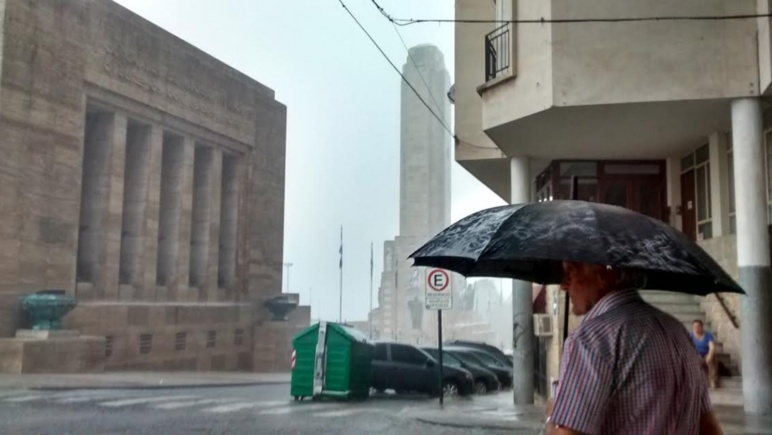 Terminó el "veranito" y se viene una gran tormenta eléctrica