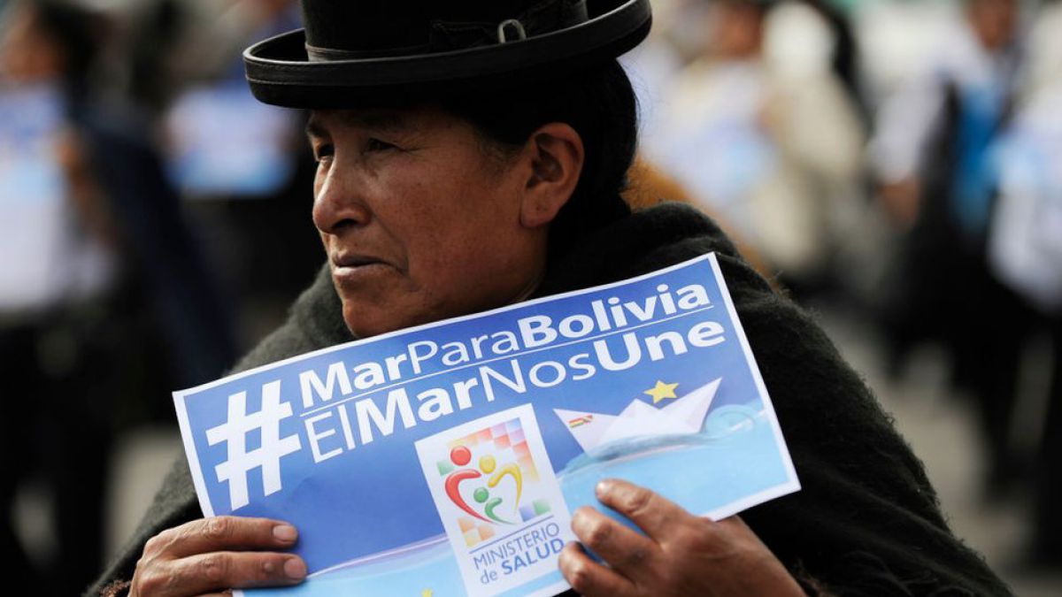 Los bolivianos militan el planteo como una causa nacional. 