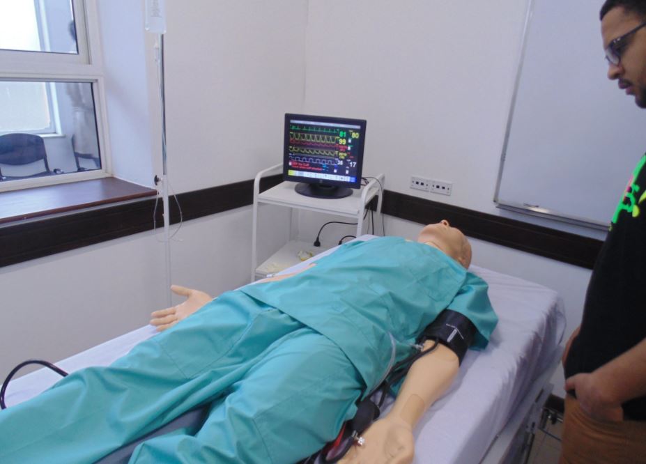 Es un espacio para que los futuros médicos se pongan prácticos.