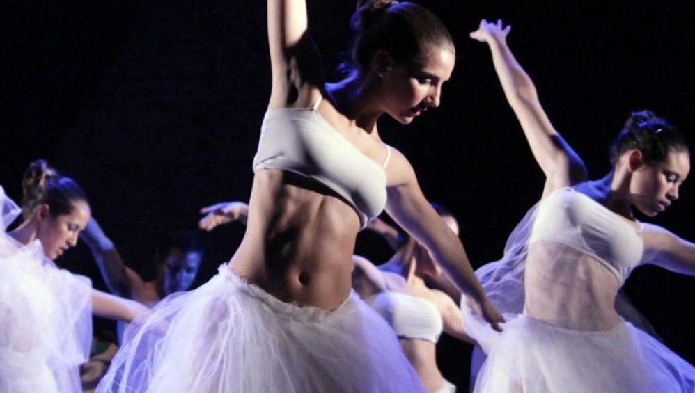 Convocatoria local e internacional para bailarines y coreógrafos