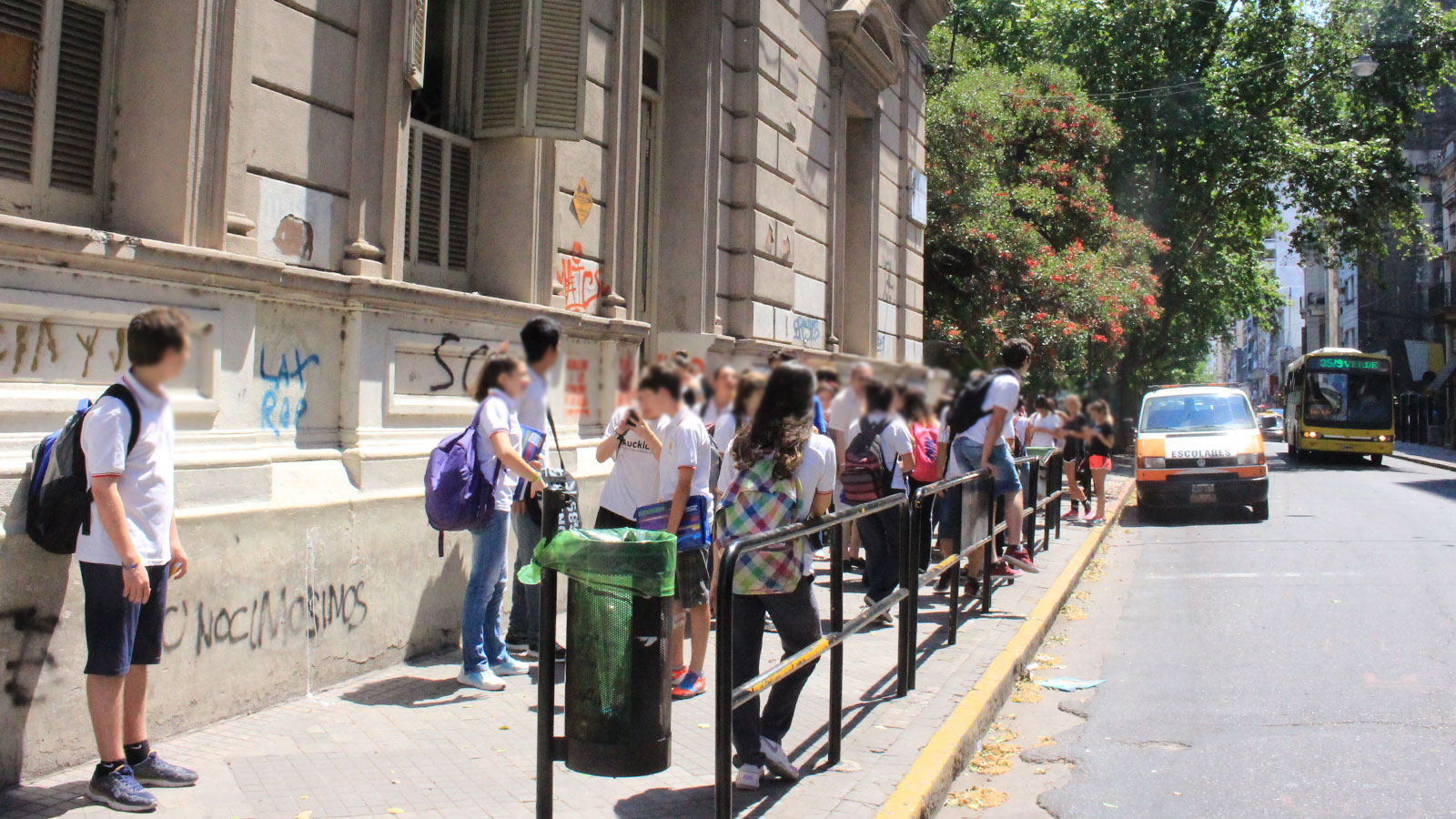 Polémica por la extensión de clases (Rosarioplus)
