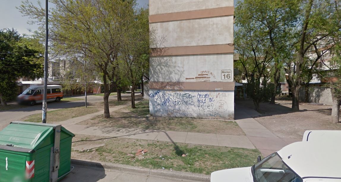 La esquina donde ocurrió el crimen, a la vuelta de Uriburu y Grandoli.
