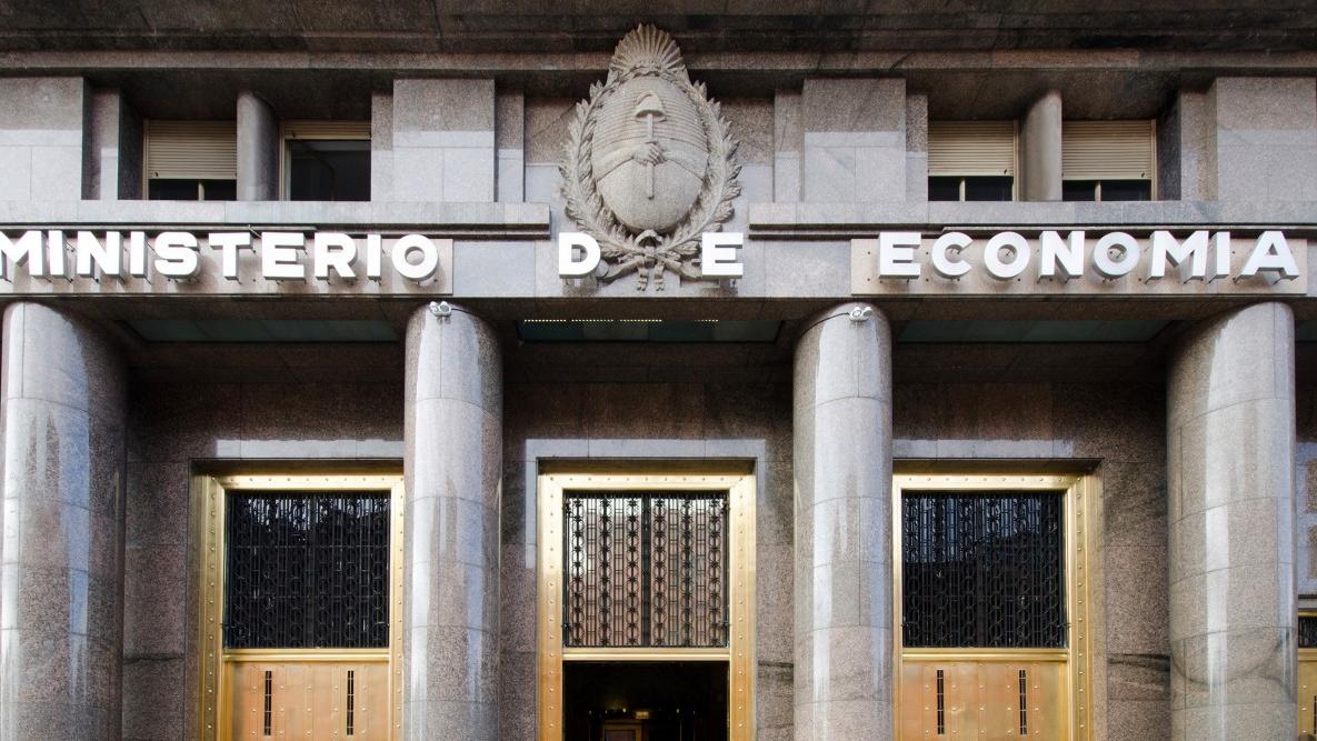Más emisión y deuda