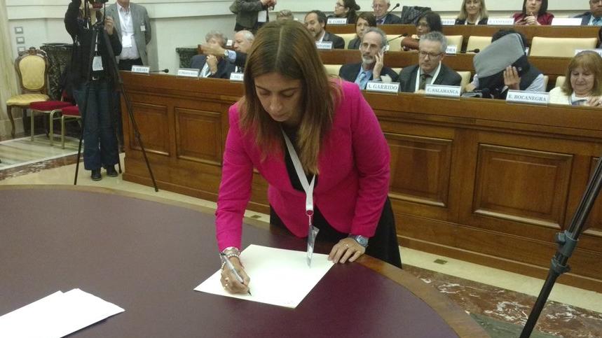 Tavela es la nueva responsable de distribuir el presupuesto destinado universidades.