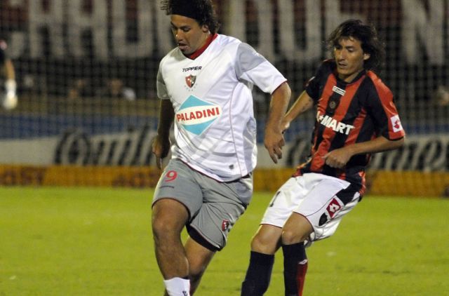Fabbiani quiere volver a Newell's. ¿Podrá?