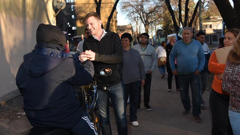 El legislador visitó el barrio 7 de Setiembre.