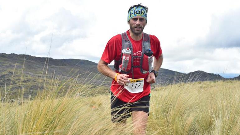 Quique Villagra corrió por las sierras de Calamuchita.