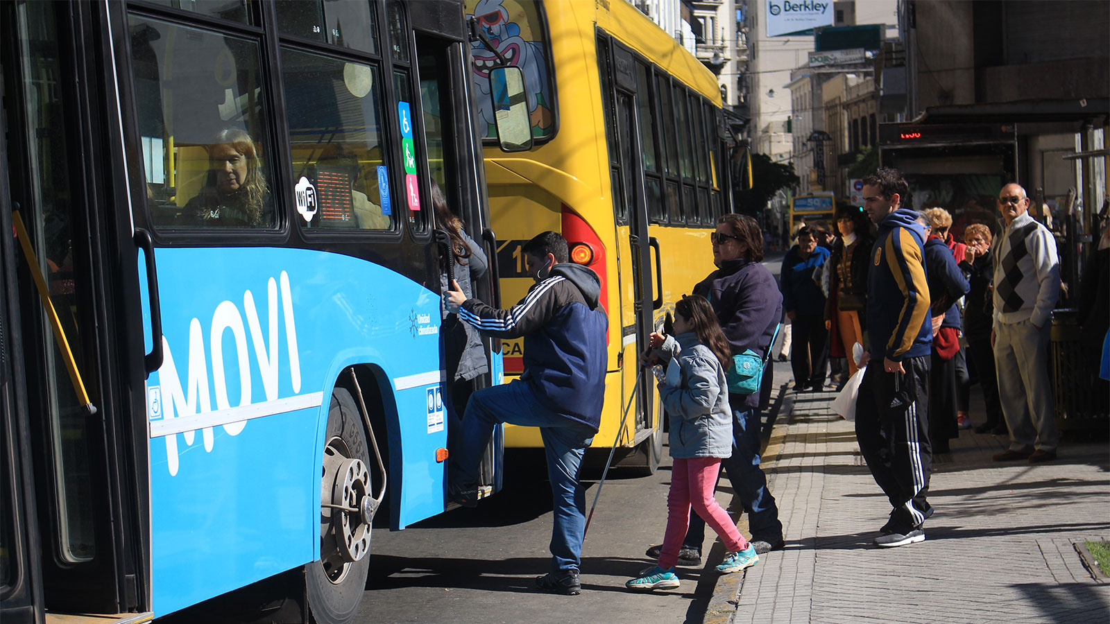 Controles en el microcentro para terminar con los embotellamientos