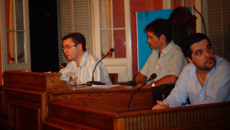 Sarasola habló frente a todo el recinto y destacó logros de su gestión.