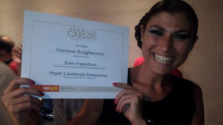 Yanina Bulgheroni, nominada a mejor cantante femenino.