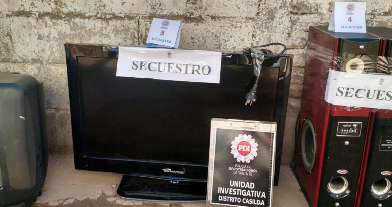 Objetos secuestrados tras el allanamiento en Yapeyú.