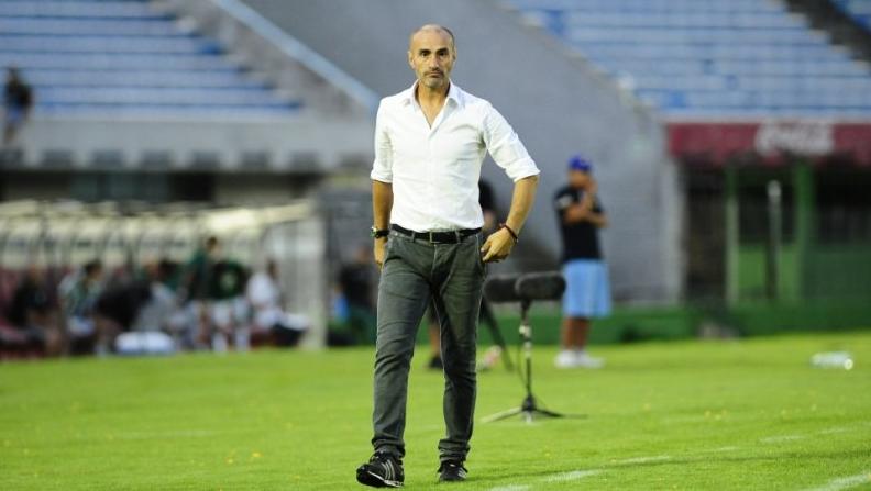 En lo formal, el uruguayo sigue ligado a Colón de Santa Fe.