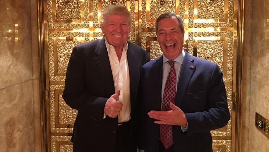 La imagen que compartió Nigel Farage a través de su cuenta oficial de Twitter.