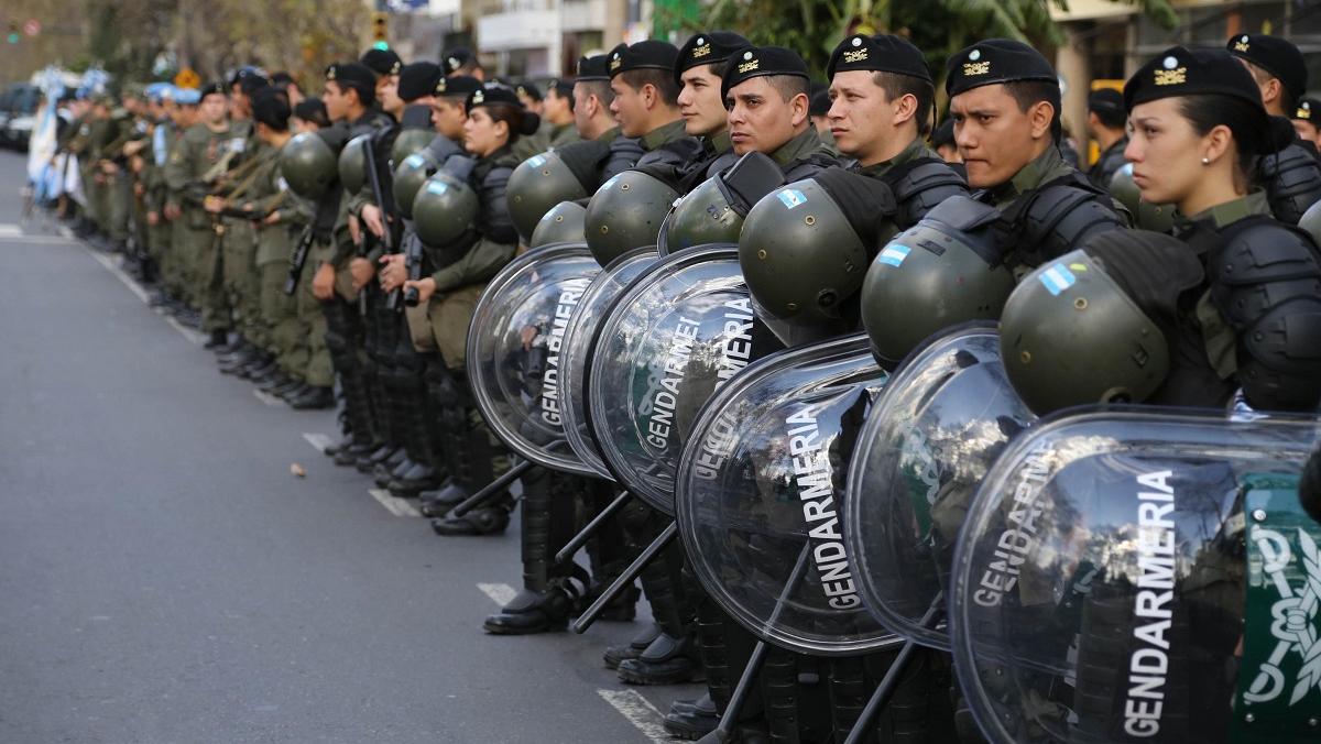 La mayoría no ve ninguna mejora con los gendarmes, según una encuesta 