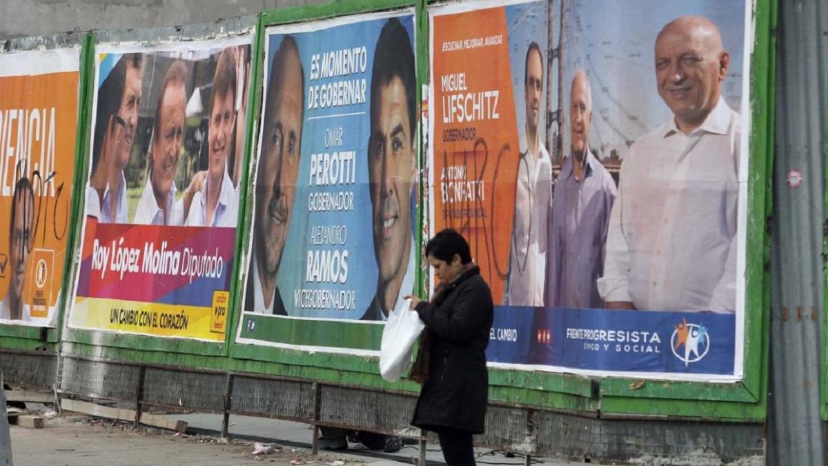 Proponen limitar los aportes privados a partidos políticos