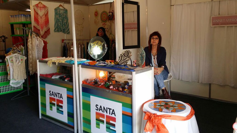 Los expositores en la carpa principal de la Expo.