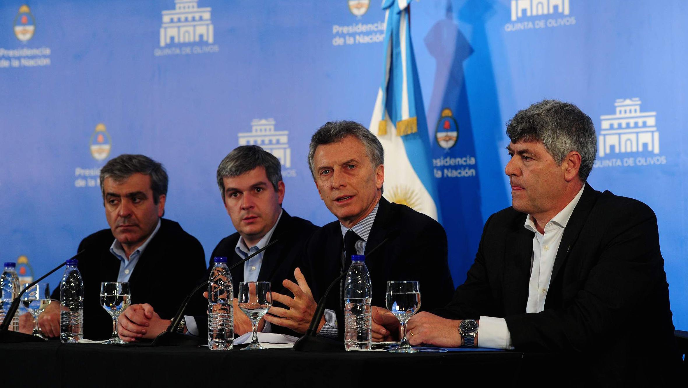 Macri atrasa al 2018 la baja de la soja 