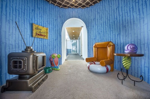 Vive en un hotel en Punta Cana..Bob Es-pon-ja!