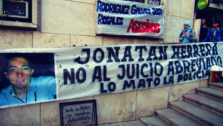 Un policía del caso Jonatan Herrera quedó en libertad