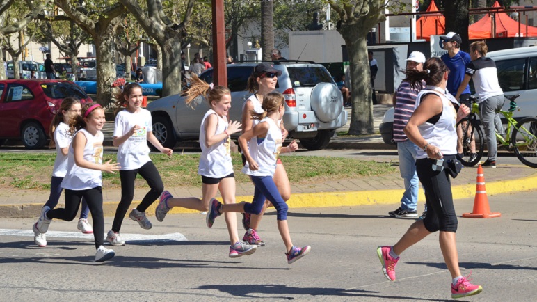 Domingo de sol, familia y maratón en Casilda
