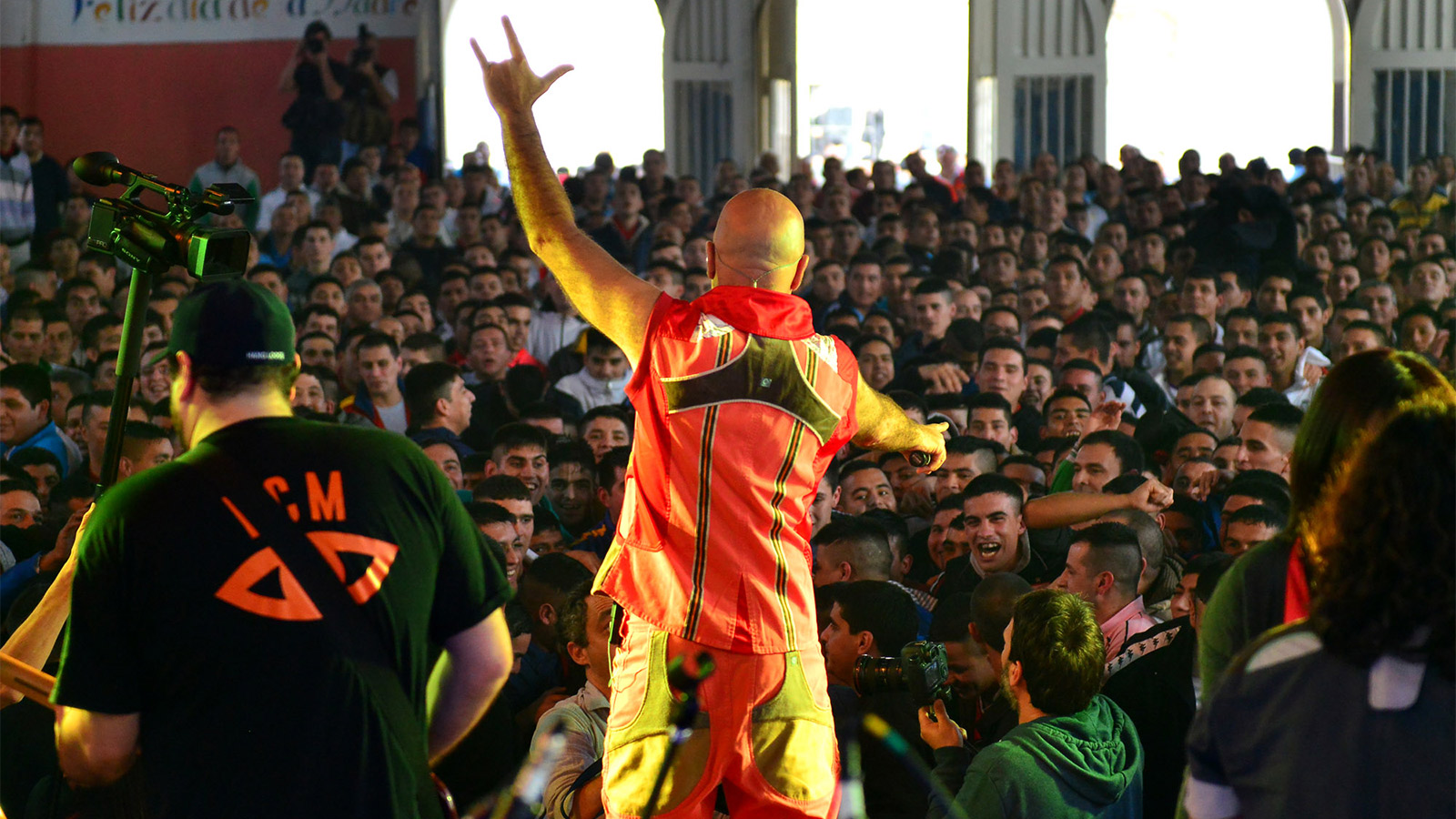 Tras la polémica, suspenden recital de Cordera en Rosario