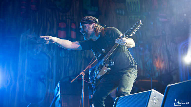 Chizzo, puro talento sobre el escenario. Foto www.larenga.com