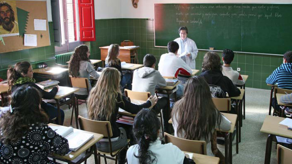 El ministerio sugiere días de licencia pero no fija topes.