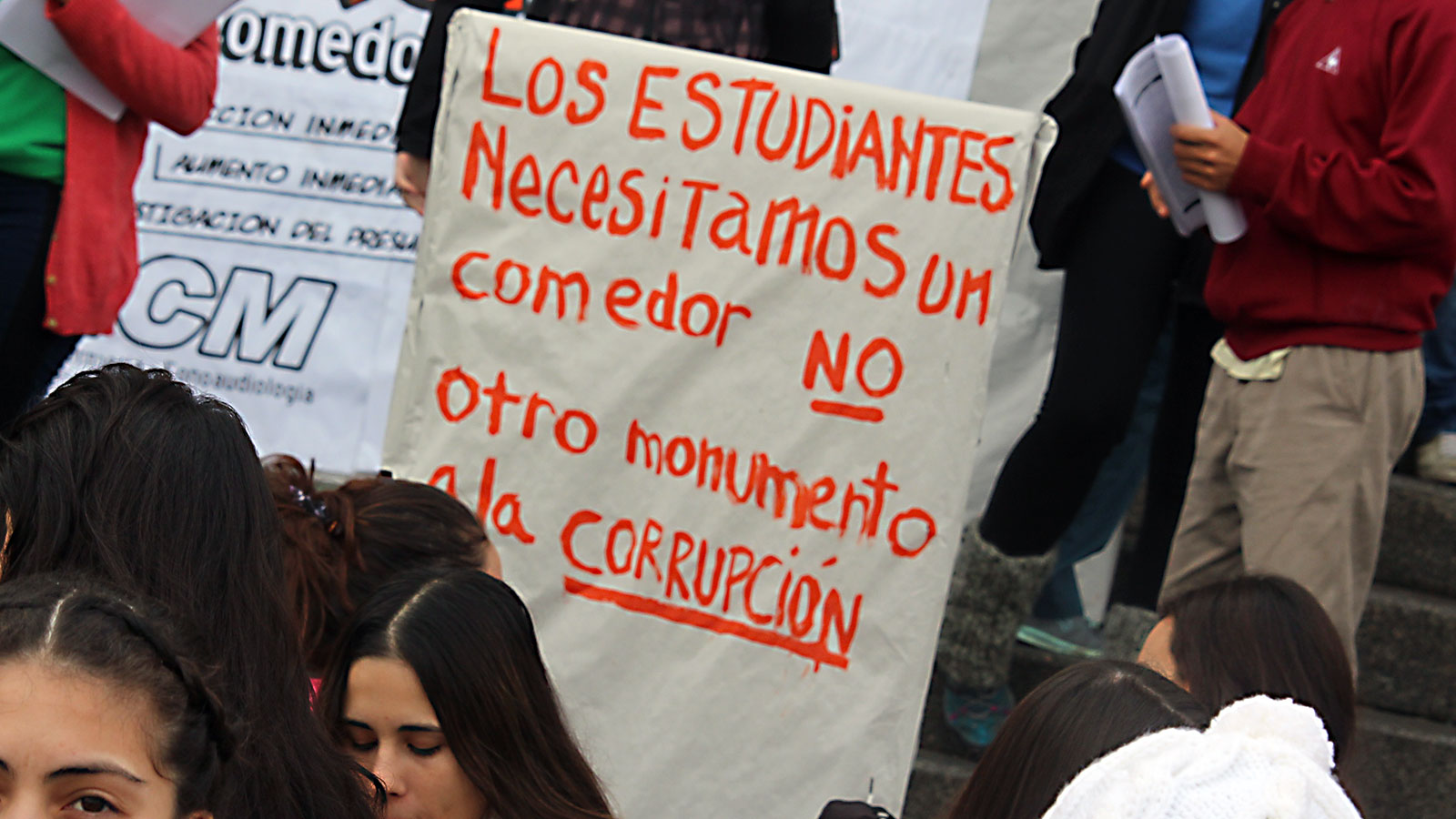 Ñoquis (con salsa) contra los ñoquis (vagos) en Medicina